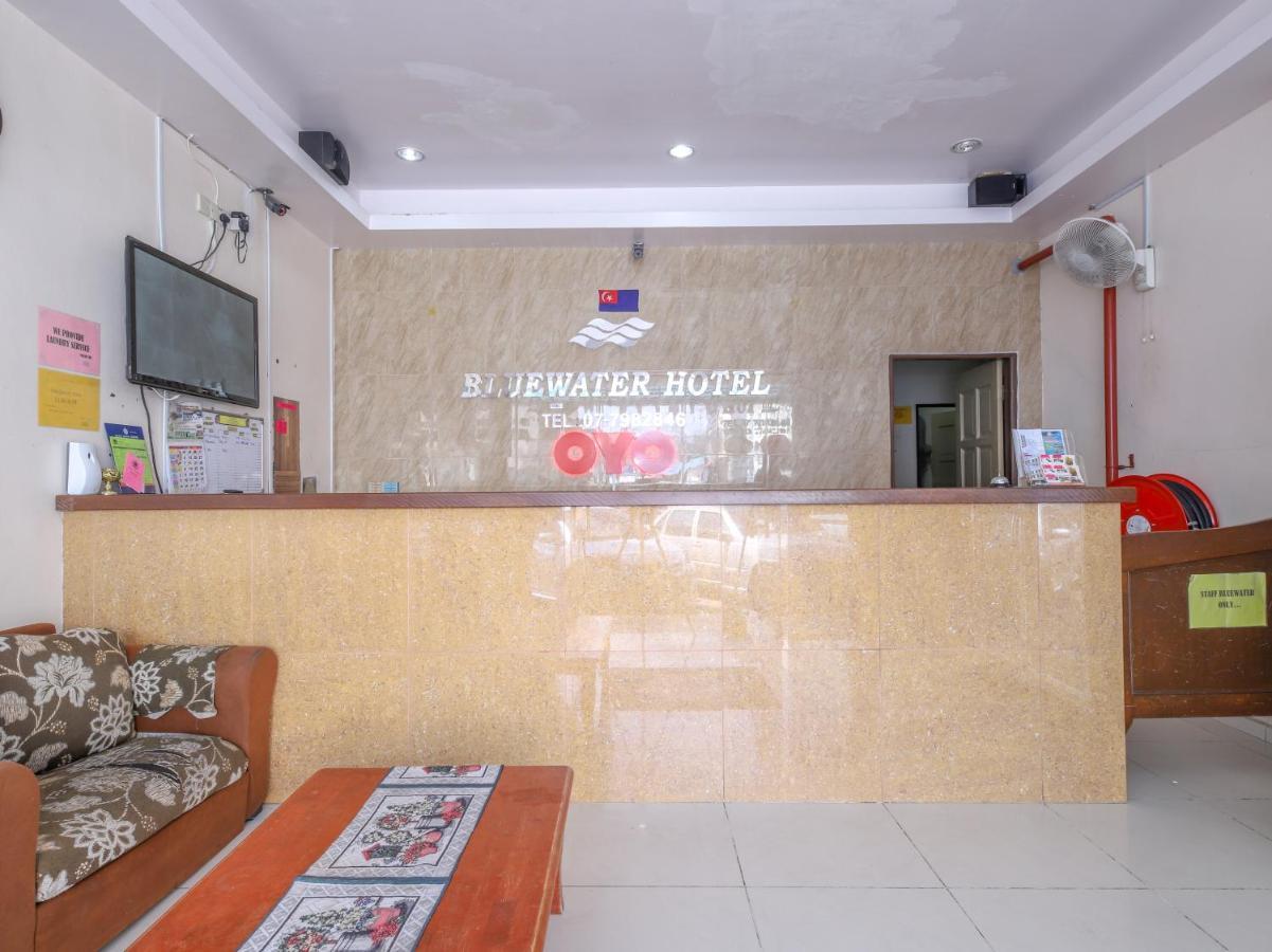 Oyo 89763 Bluewater Hotel Mersing Exterior photo